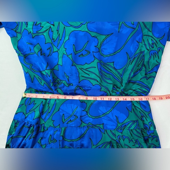Adrianna Papell  Silk Blue and Green Floral Midi Dress Short Sleeve Size 12 - Picture 13 of 13